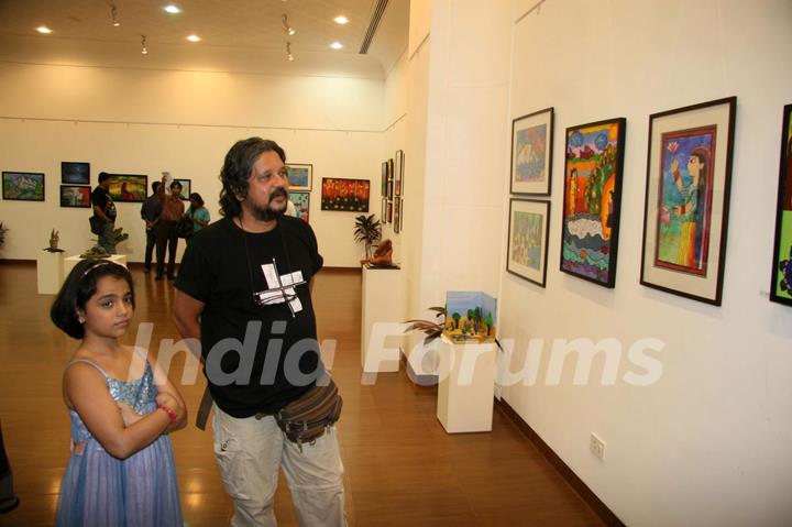 Amol Gupte at Chacha Nehru Birth anniversary art event