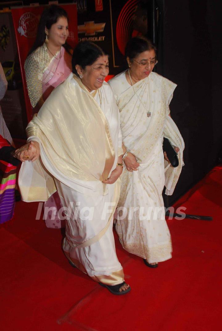 Lata Mangeshkar at Global Indian Music Awards on Wednesday night at Yash Raj Studios