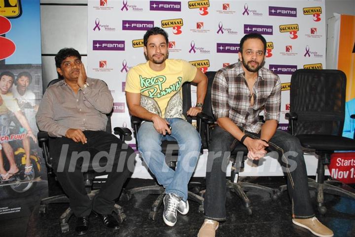 Golmaal 3 cast celebrate success of their film with underprivileged kids on Children’s Day at FAME Cinemas in Andheri, Mumbai