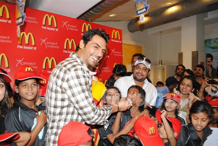 Arjun Rampal & Sajid celebrate Children’s Day with underprivileged kids at McDonalds at Fun Republic in Andheri, Mumbai