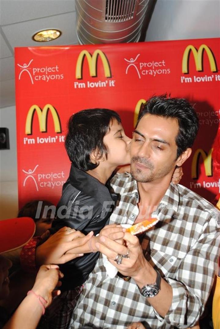 Arjun Rampal celebrate Children’s Day with underprivileged kids at McDonalds at Fun Republic in Andheri, Mumbai