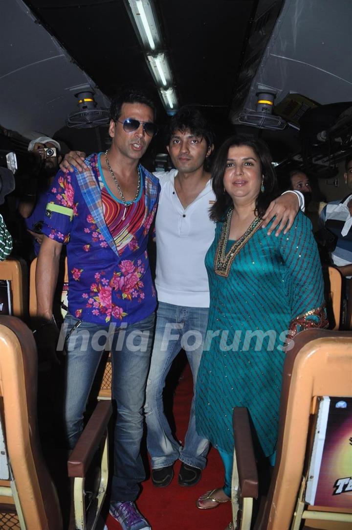 Akshay Kumar and Farah Khan at Tees Maar Khan music launch