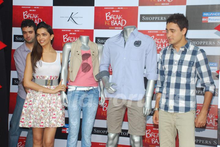 Imran Khan and Deepika Padukone at Shoppers Stop Break ke Baad Merchandise launch at PVR