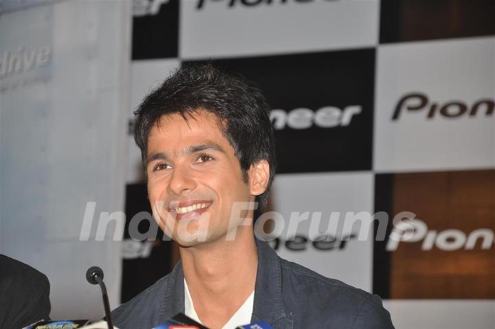 Shahid Kapoor at Autocar Show