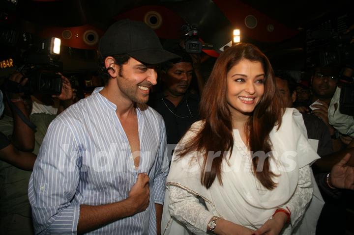 Hrithik Roshan and Aishwarya Rai at special show of Guzaarish for special kids and paraplegic patients at PVR Cinemas in Juhu, Mumbai