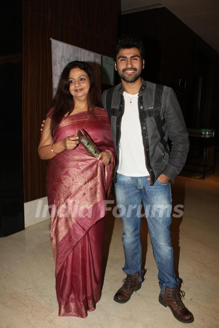 Arya Babbar and Neelima Azim at the launch of the film 'Kuch Log' based on 26/11 attacks