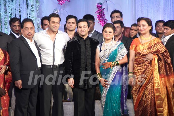 Salman Khan at Nitish Rane's wedding reception at Mahalaxmi Race Course