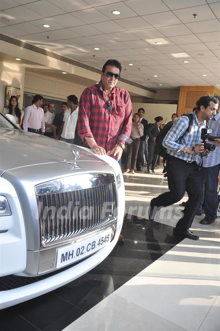 Sanjay Dutt gifts wife Manyata a Rolls Royce Ghost