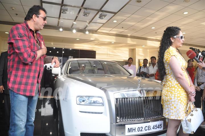 Sanjay Dutt gifts wife Manyata a Rolls Royce Ghost