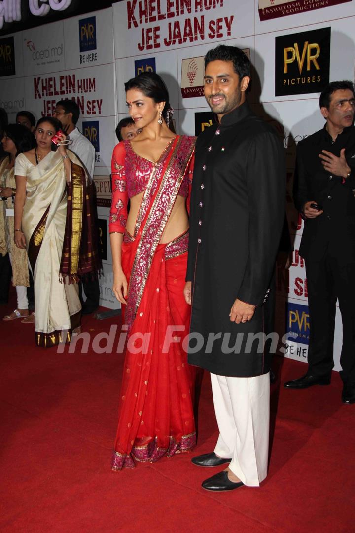 Abhishek Bachchan and Deepika Padukone at Premier Of Film Khelein Hum Jee Jaan Sey