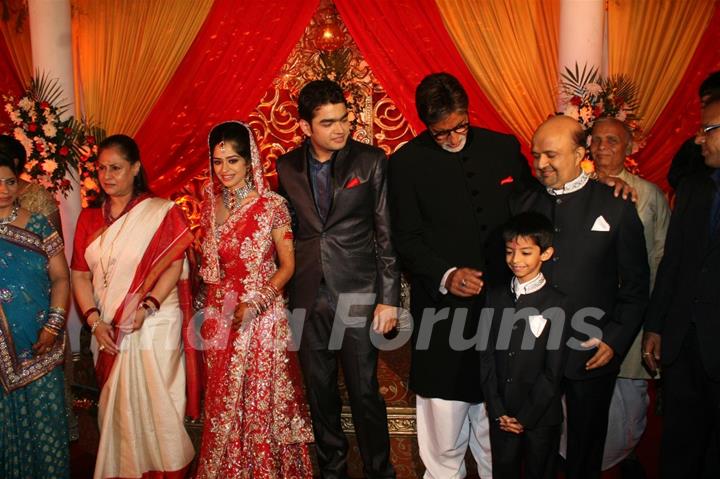 Amitabh and Jaya at Sameer daughter Shanchita & Abhishek wedding at Sun and Sands wedding reception