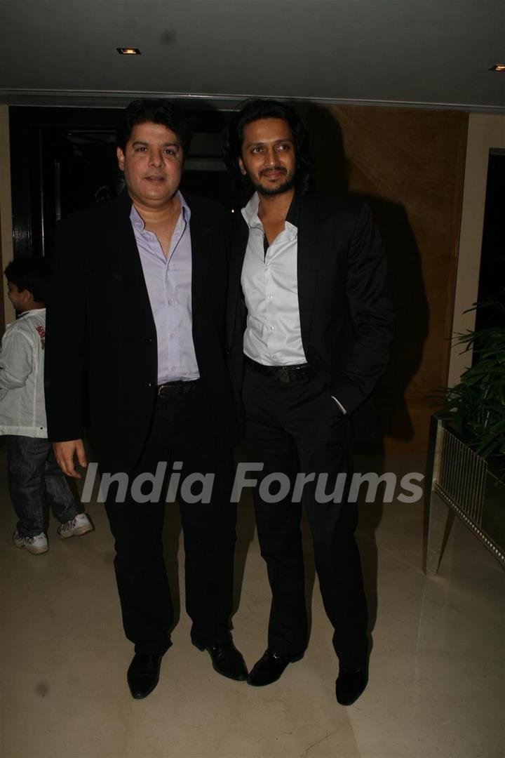 Ritesh and Sajid at Sameer daughter Shanchita & Abhishek wedding at Sun and Sands wedding reception