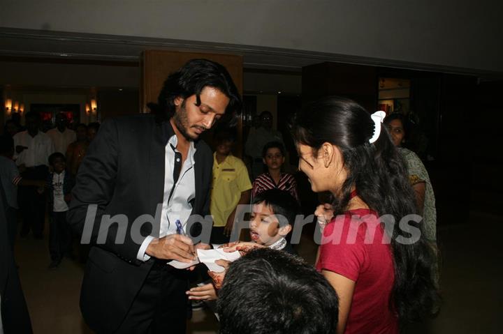 Ritesh Deshmukh at Sameer's daughter Shanchita & Abhishek wedding at Sun and Sands wedding reception