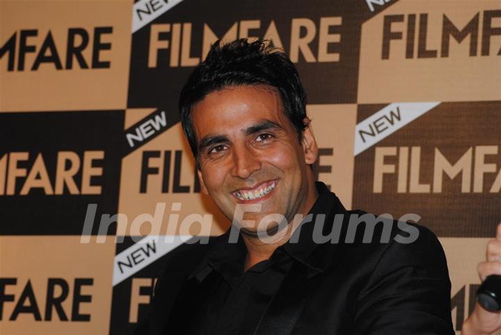 Akshay Kumar unveil Special Anniversay Issue 2010 of Filmfare Magazine at Enigma in Hotel JW Marriott in Juhu, Mumbai