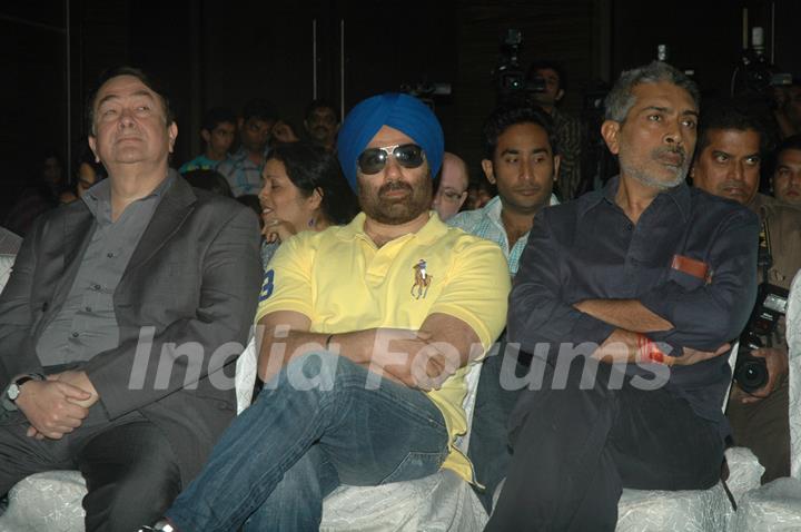 Sunny Deol, Prakash Jha and Randhir Kapoor at Stella Adler Studio launch at Novotel. .