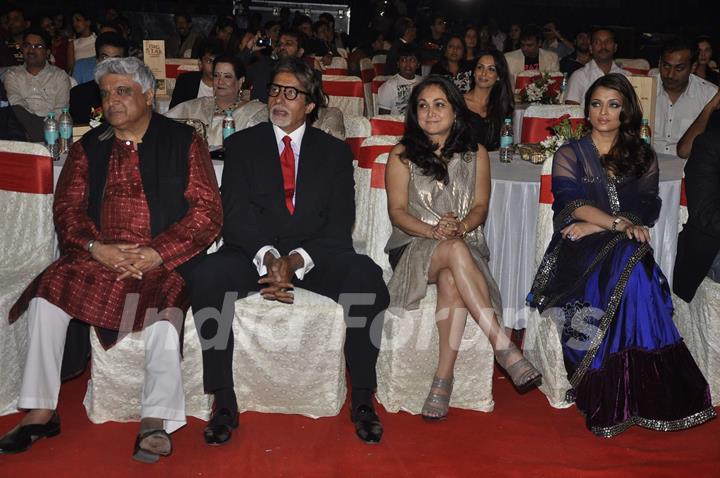 Javed Akhtar, Amitabh Bachchan, Tina Ambani and Aishwarya at Big Star Awards, Bhavans Ground. .