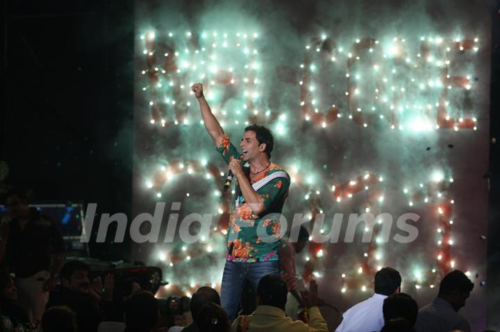 Akshay Kumar at the Big Star Entertainment Awards held at Bhavans College Grounds in Andheri, Mumbai