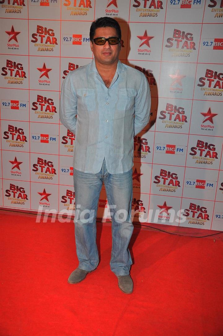 Ayub Khan at the Big Star Entertainment Awards held at Bhavans College Grounds in Andheri, Mumbai