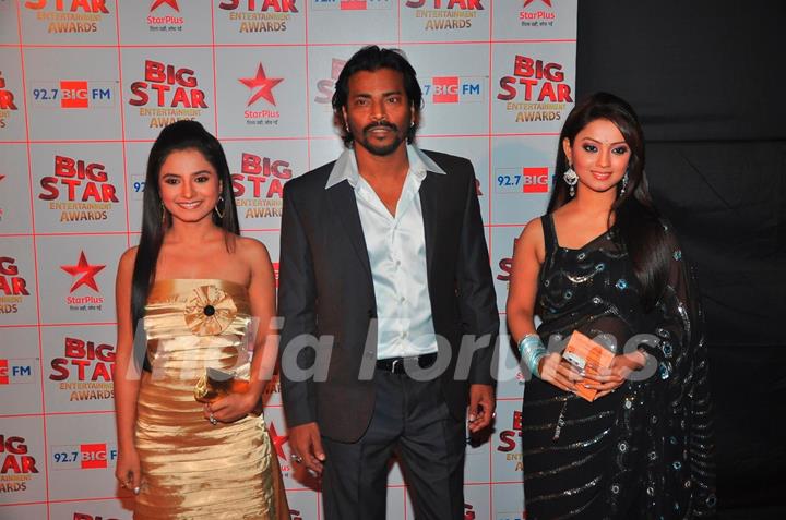 Shiju Kataria, Adaaa Khan and Manoj Mishra at the Big Star Entertainment Awards