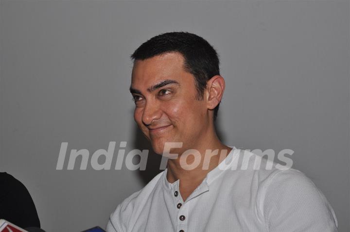 Aamir Khan at the Unveiling of Dhobi Ghat's First Look, Andheri