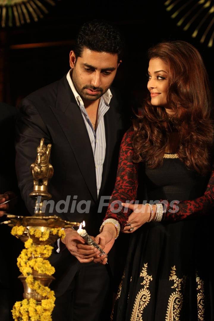 Abhishek Bachchan and Aishwarya Rai Bachchan during an World bunts sports meet of 2010 in Mumbai