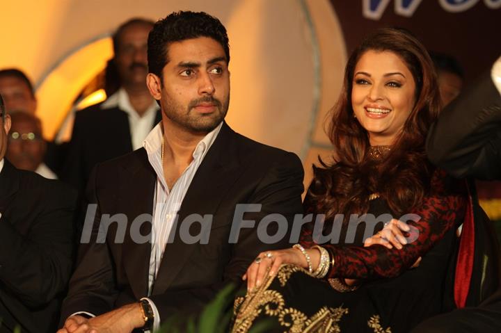 Abhishek Bachchan and Aishwarya Rai Bachchan during an World bunts sports meet of 2010 in Mumbai