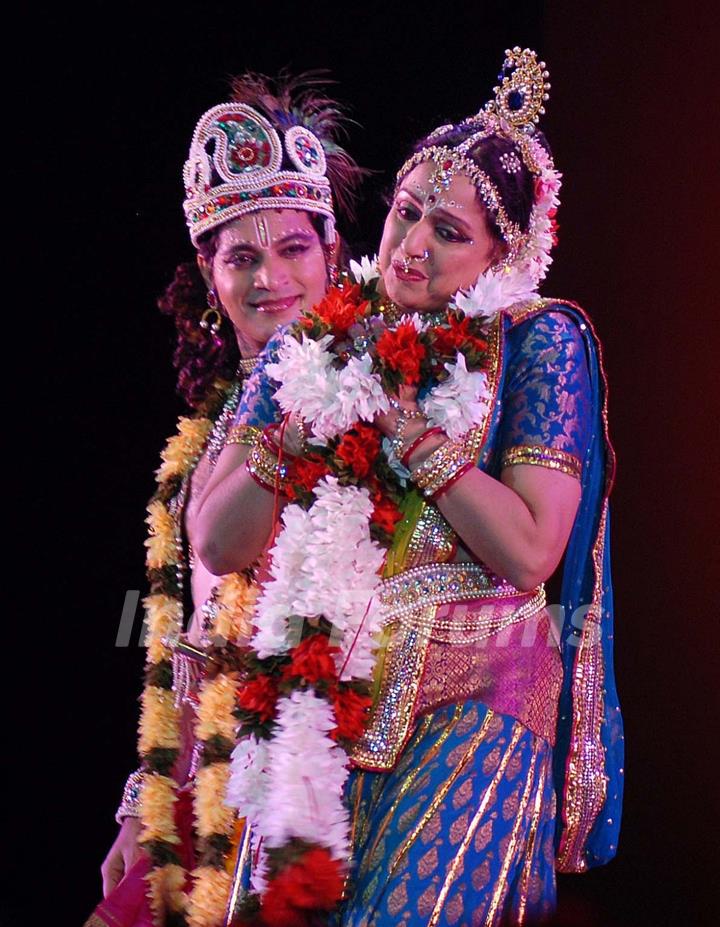 Hema Malini perform in Kolkata on Sunday late evening. .