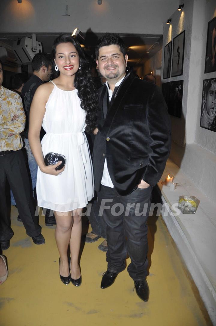 Sonakshi Sinha grace Dabboo Ratnani Calendar Launch at Olive, Bandra, Mumbai. .