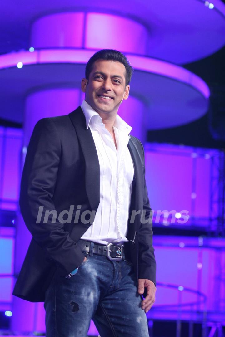 Salman Khan at Finale of Bigg Boss 4