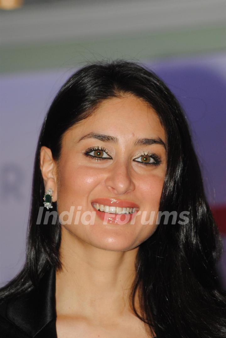 Kareena Kapoor launches Rujuta Diwekar's book 'Women & The Weight Loss Tamasha'