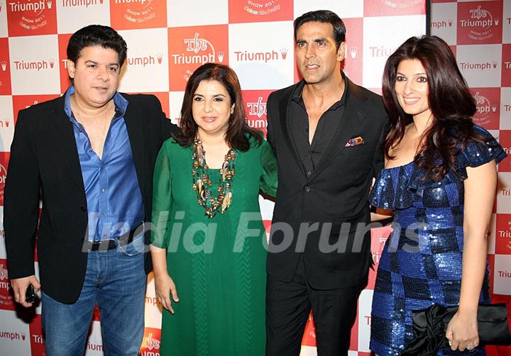 Akshay Kumar, Twinkle, Farah and Sajid Khan at Triumph Lingerie Fashion Show 2011