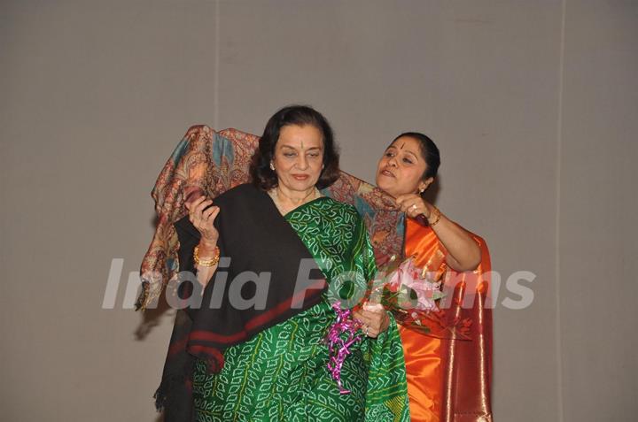 Asha Parekh at Classical Concert