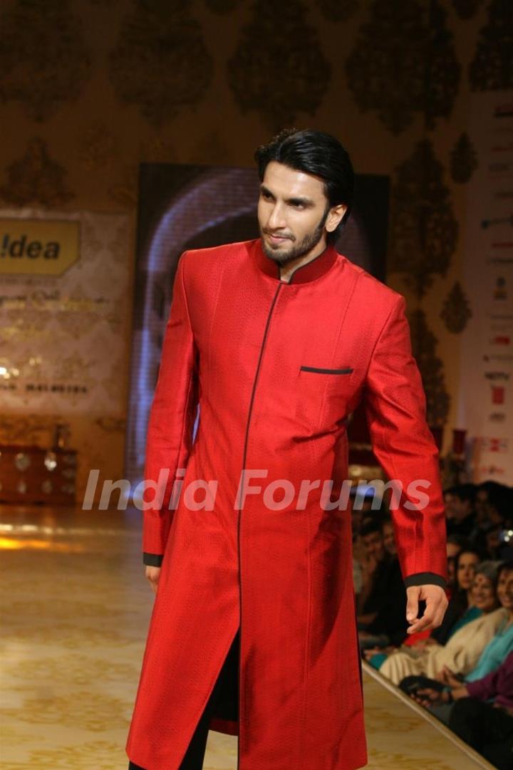 Ranveer Singh walks the ramp for Shabana Azmi's charity show 'Mizwan'