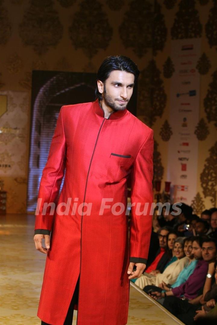 Ranveer Singh walks the ramp for Shabana Azmi's charity show 'Mizwan'