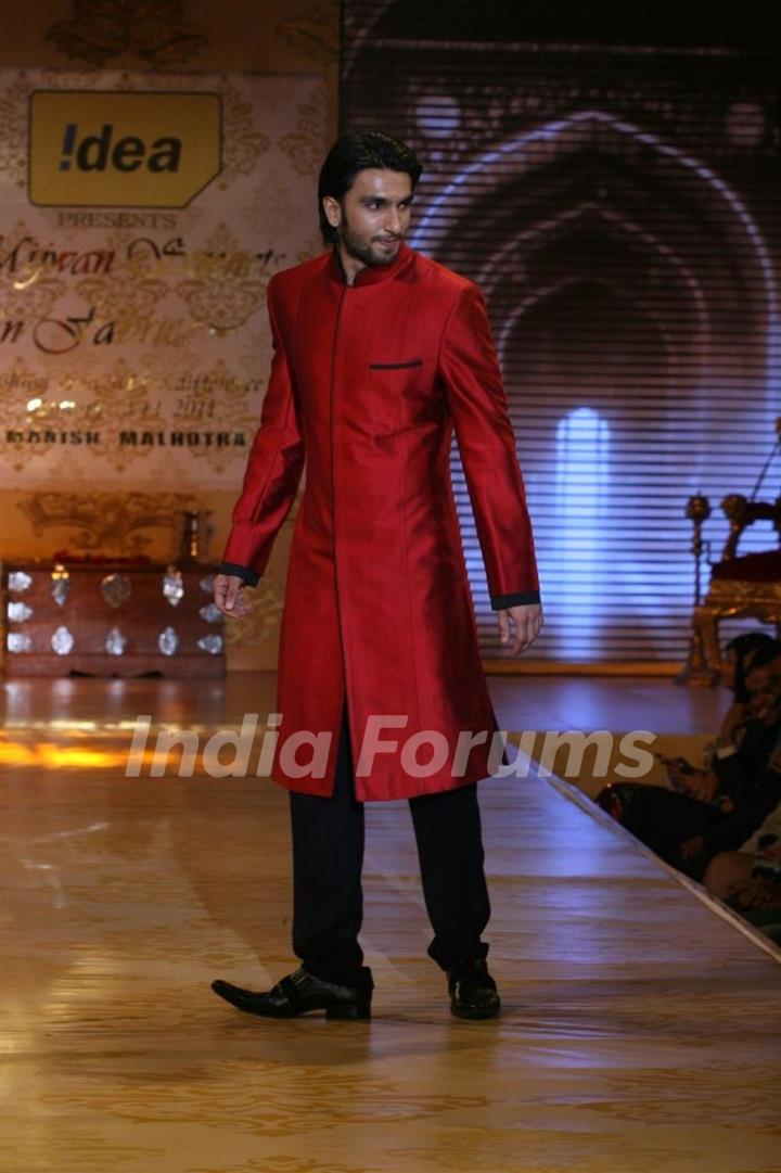 Ranveer Singh walks the ramp for Shabana Azmi's charity show 'Mizwan'