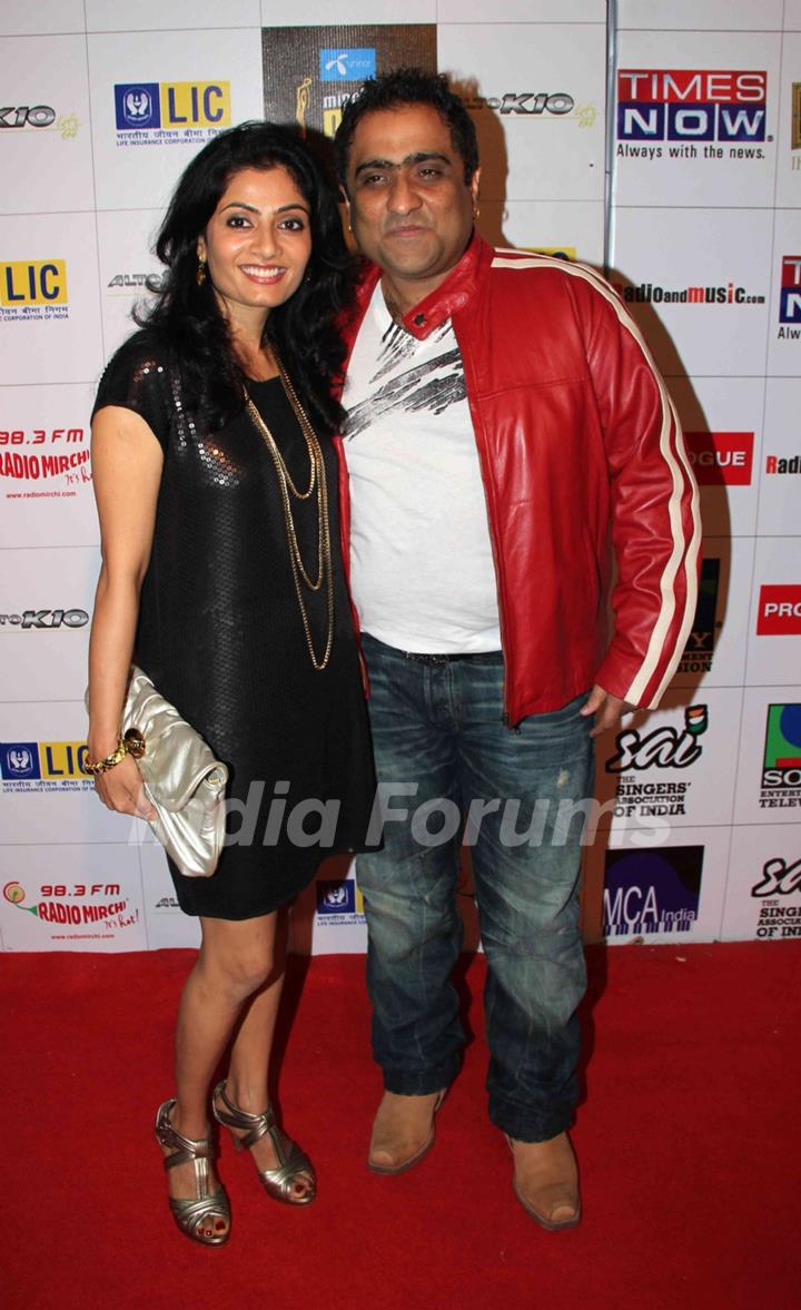 Kunal Ganjawal at Mirchi Music Awards 2011 at BKC