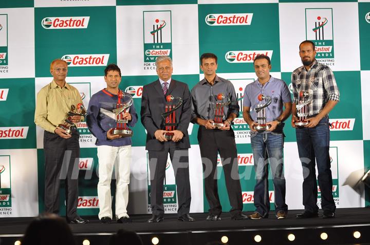 Sachin and others at Castrol Cricket Awards at Grand Hyatt. .