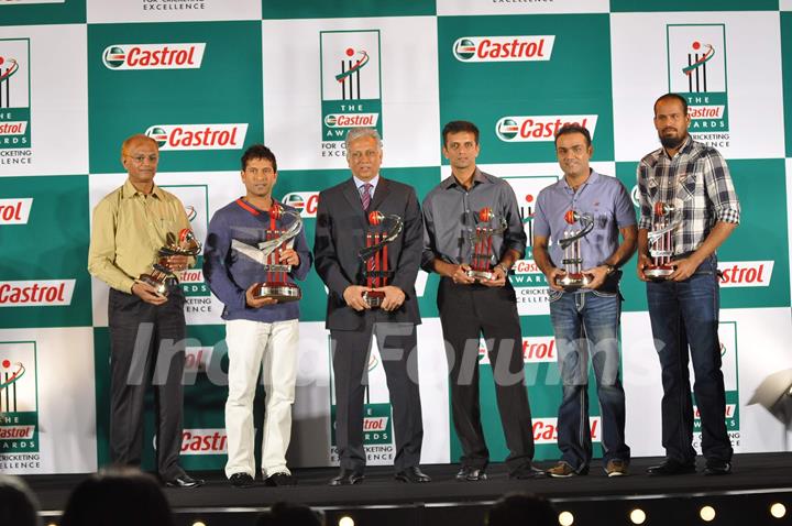 Sachin and others at Castrol Cricket Awards at Grand Hyatt. .