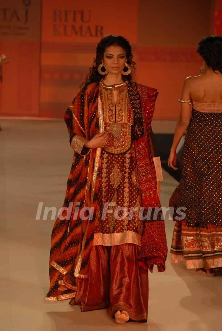 Models walk the ramp for Ritu Kumar fashion show at Taj land's End, Bandra in Mumbai