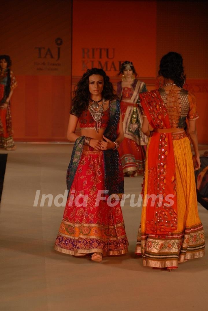 Models walk the ramp for Ritu Kumar fashion show at Taj land's End, Bandra in Mumbai