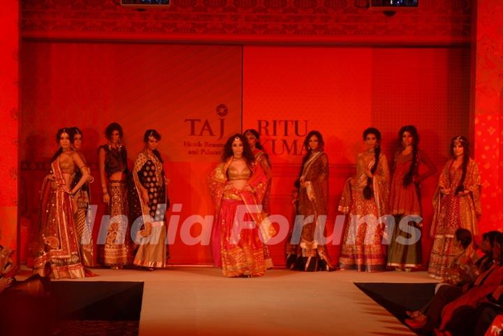 Models walk the ramp for Ritu Kumar fashion show at Taj land's End, Bandra in Mumbai