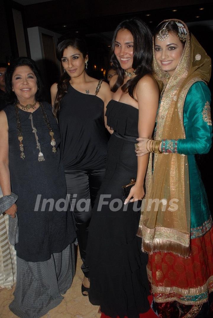 Raveena Tandon, Dia Mirza and Lara Dutta for Ritu Kumar fashion show at Taj land's End, Bandra