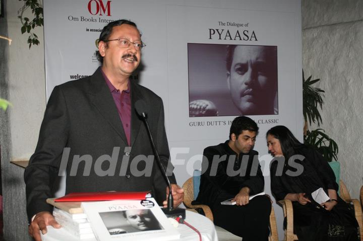 Karan Johar unveils Guru Dutt's Pyaasa book at Olive in Bandra