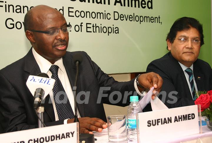 Minister of Finance & Economic Development,Ethiopia,Sufian Ahmed and President, PHD Chamber Salil  Bhandari at the launch of