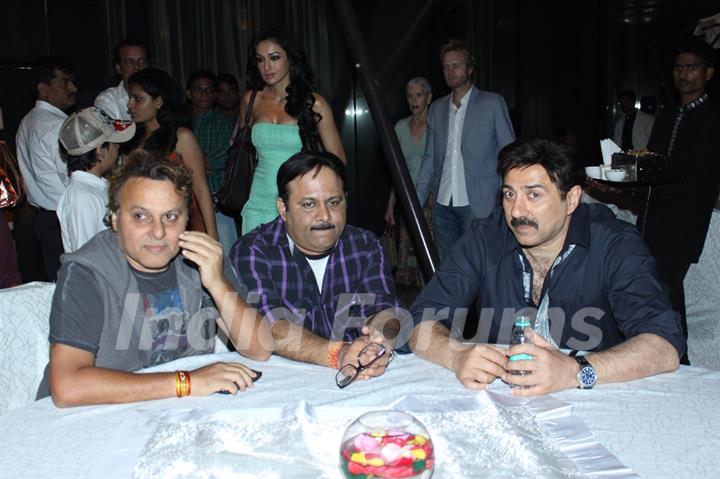 Sunny Deol at Yamla Pagla Deewana Film success party