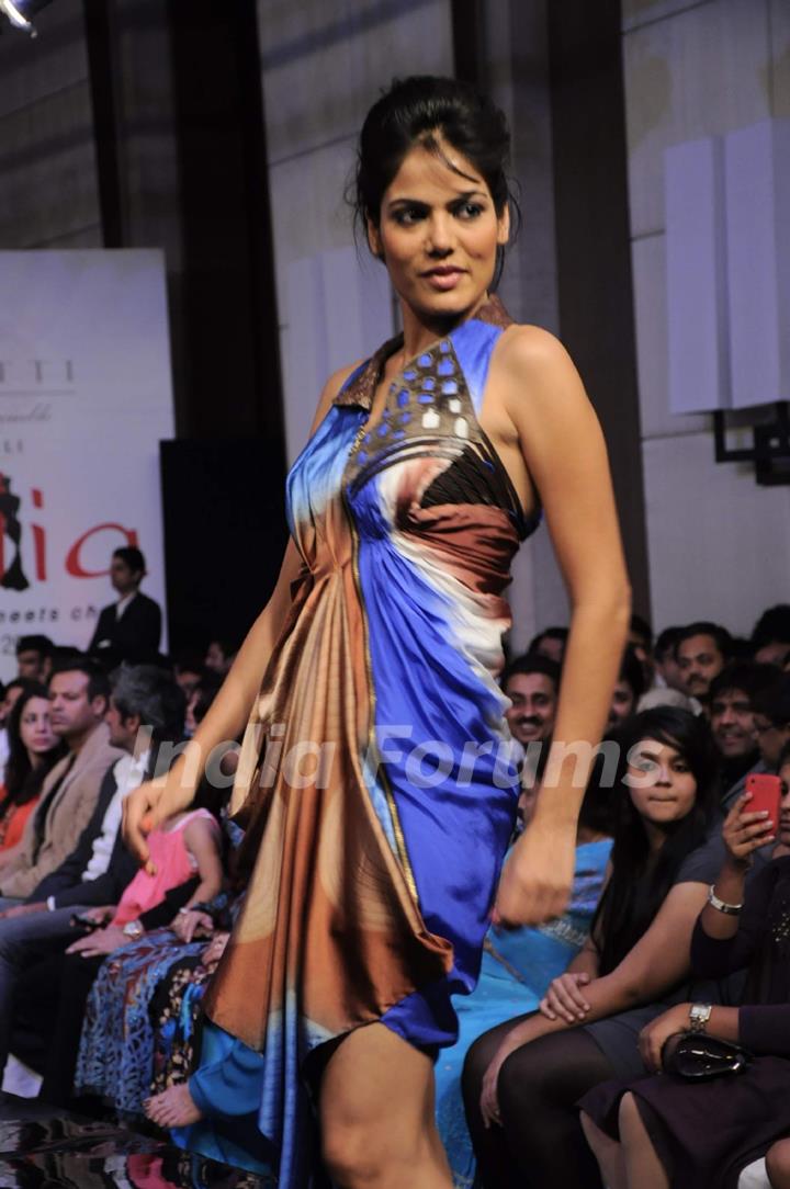 Model at Gitanjali Tour De India fashion  show at Trident. .