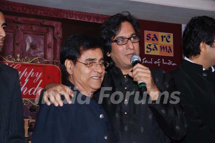 Jagjit Singh's 70th birthday at Mayfair rooms. .