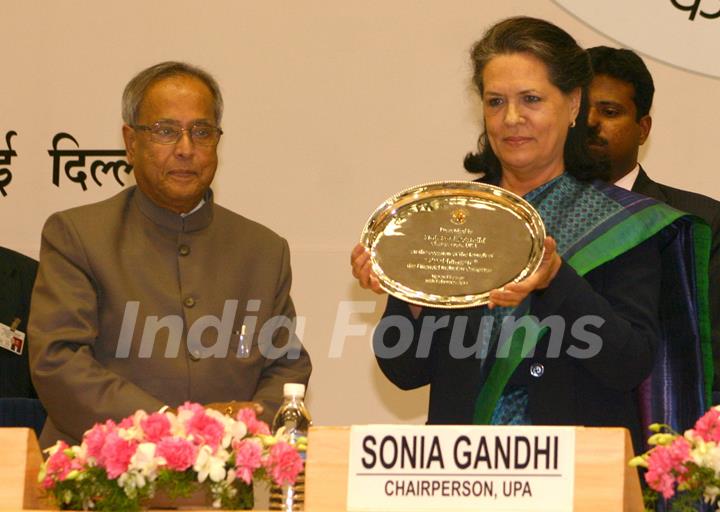 Sonia Gandhi and Pranab at the launch of &quot;Swabhiman&quot;, the Financial Inclusion Campaign in New Delhi