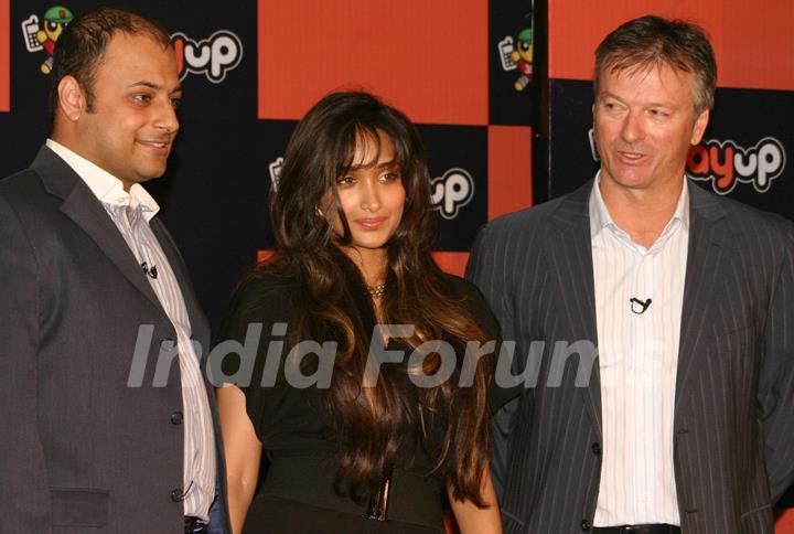 Playup CEO Rajat Kulshrestha, Jiah Khan and Cricketer Steve Waugh at the launch of the Playup's live gaming segment  in New Delhi