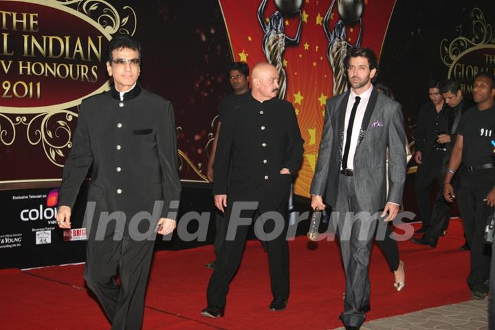 Rakesh Roshan, Hrithik and Jeetendra at Global Indian film and Television awards at Yash Raj Studio
